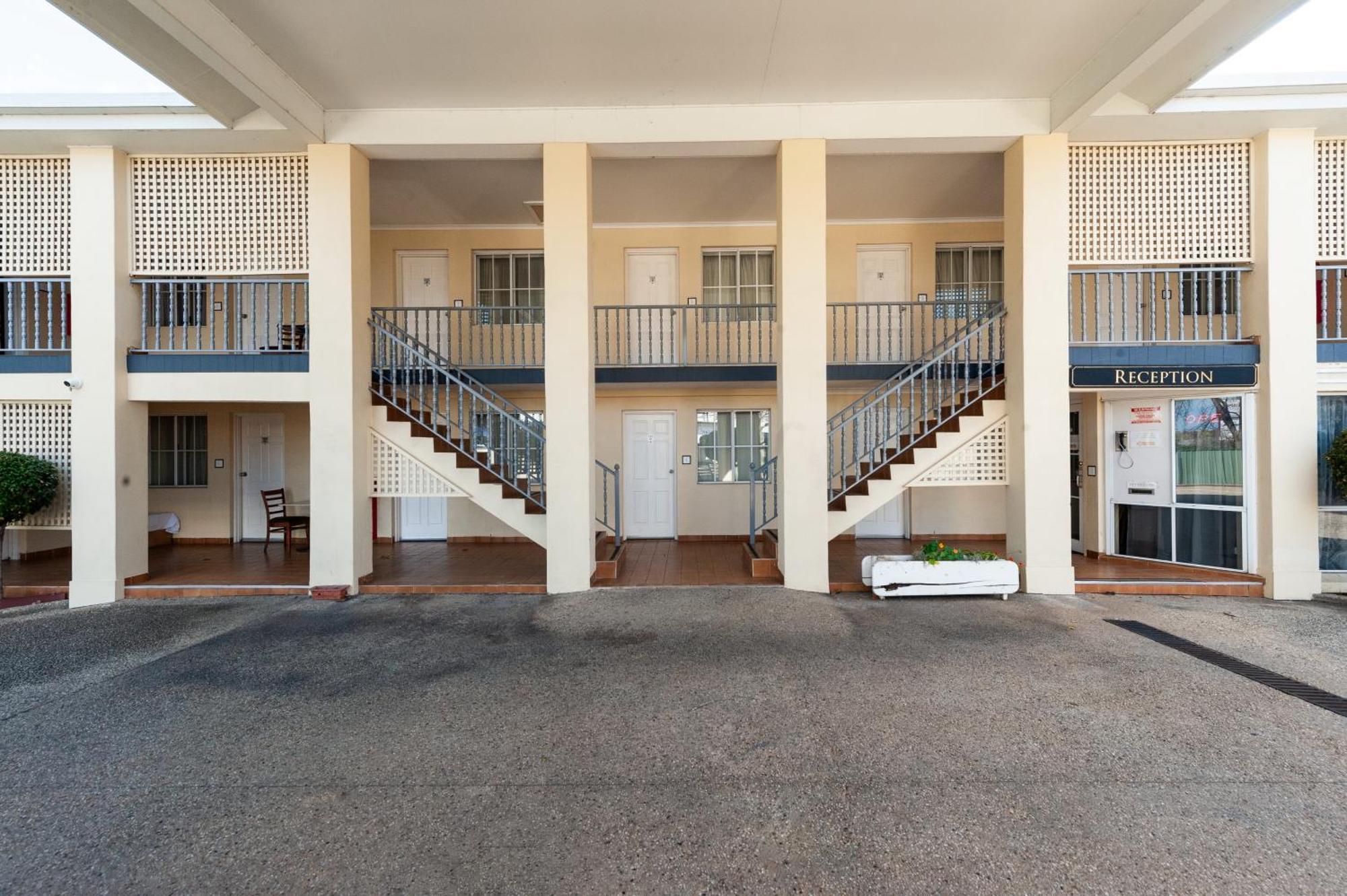 Albury Georgian Motel & Suites Eksteriør billede